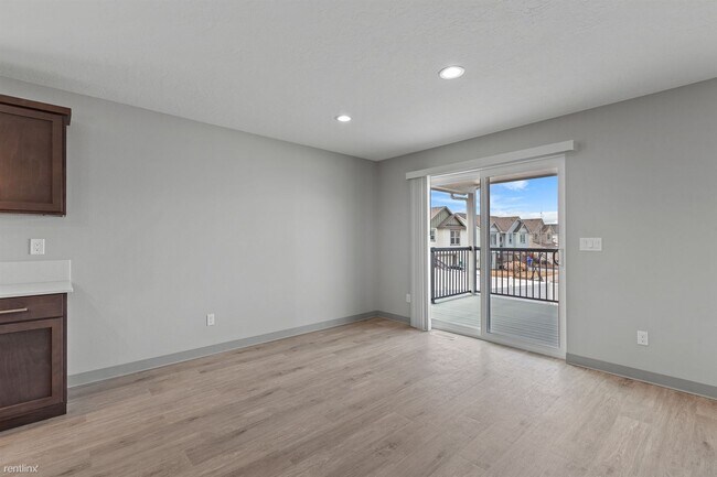Building Photo - 3 br, 2 bath Duplex - 1519 Bell Street