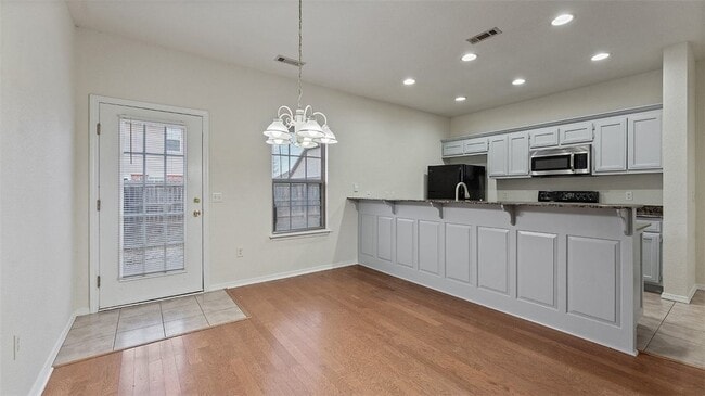Foto del edificio - 3000 SW Windrift Ave