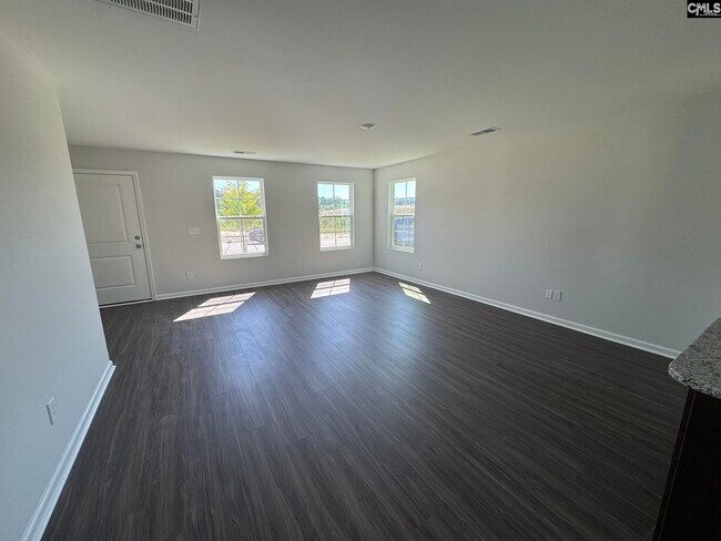 Building Photo - 1129 Crescent Corner Dr
