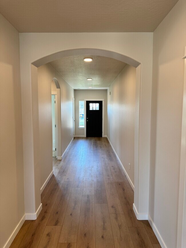 Foto del edificio - 13490 N Grand Targhee St