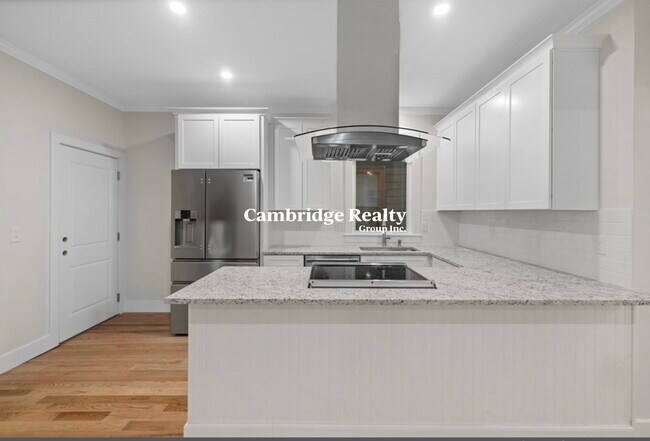 Foto del edificio - 17 Cameron Ave