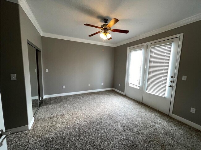 Building Photo - 2299 Lone Star Dr