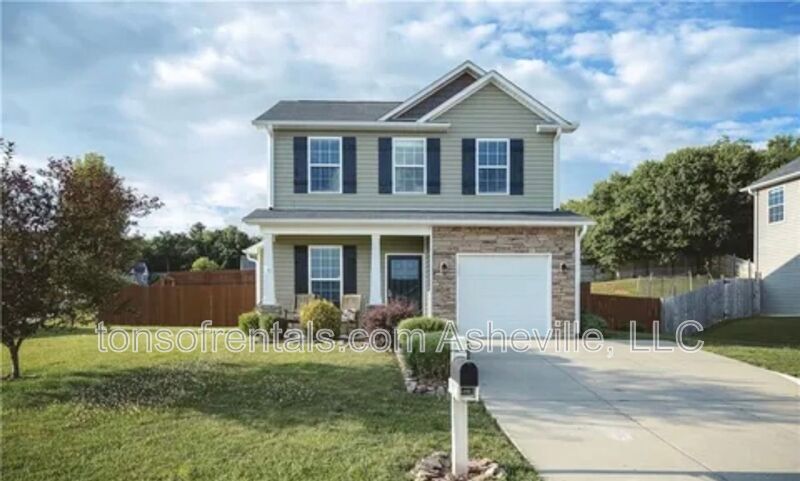 Primary Photo - 71 Badin Drive