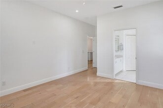 Building Photo - 5794 Elizabeth Ann Way