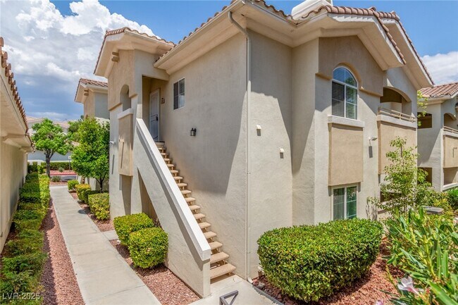 Foto del edificio - 1500 Cardinal Peak Ln