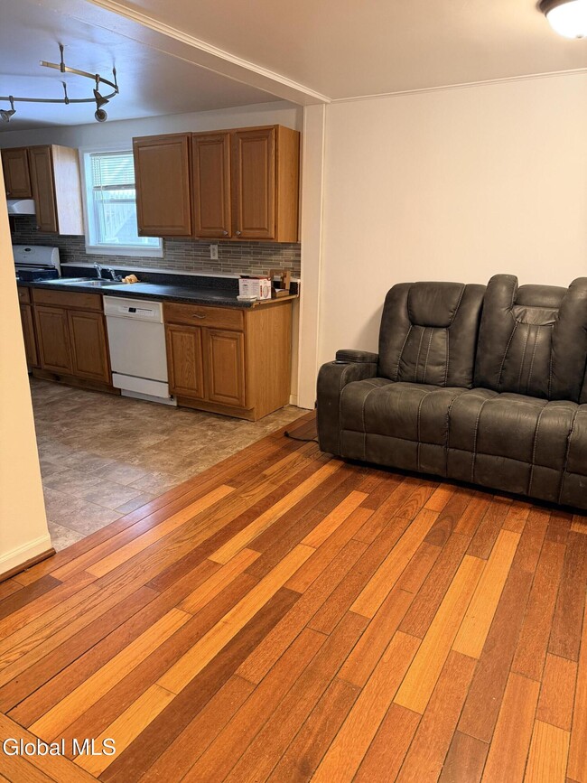 Foto del edificio - 200 Mohawk St