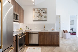 Building Photo - 100 East