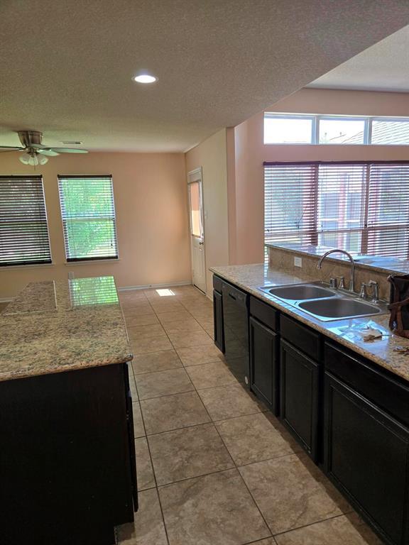 Building Photo - 18710 Cypress Lake Village Dr