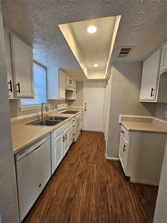 Building Photo - 2714 Lower Valley Dr