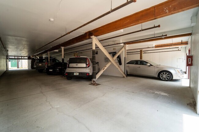 Foto del edificio - 4 Artillery Ln