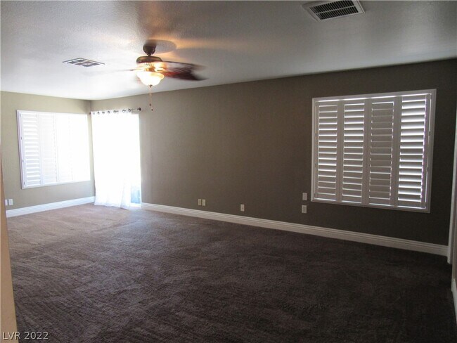 Building Photo - 5801 W Patrick Ln