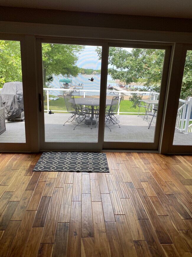 Foto del edificio - 3732 Hickory Ln