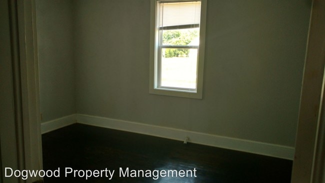 Building Photo - 3 br, 1 bath House - 107 Roanoke Avenue