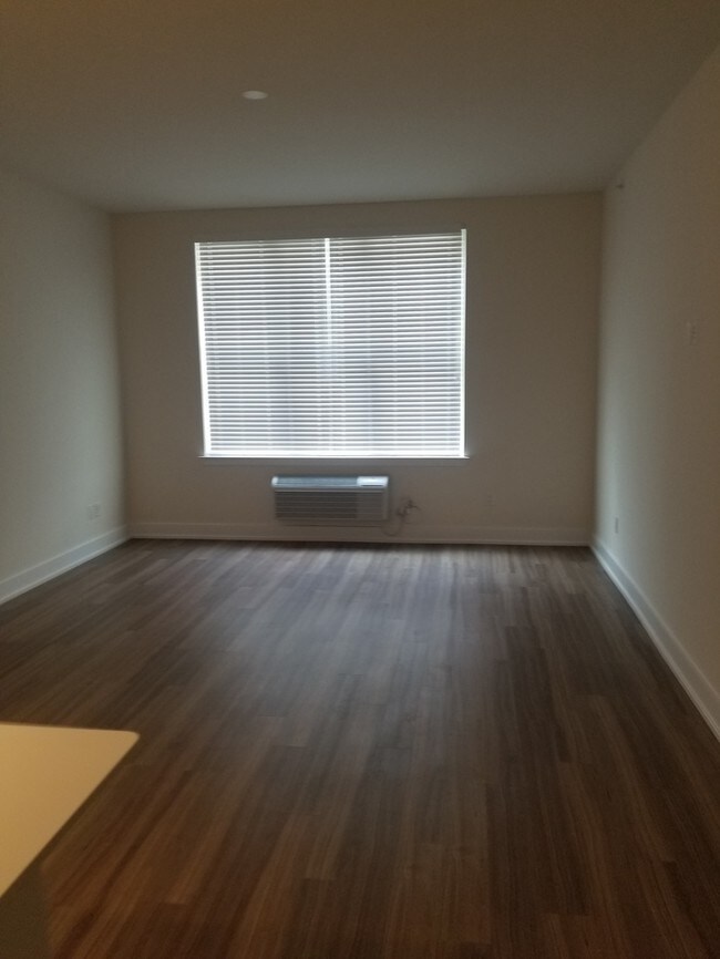 Building Photo - New Construction!!! NO Broker FEE!!