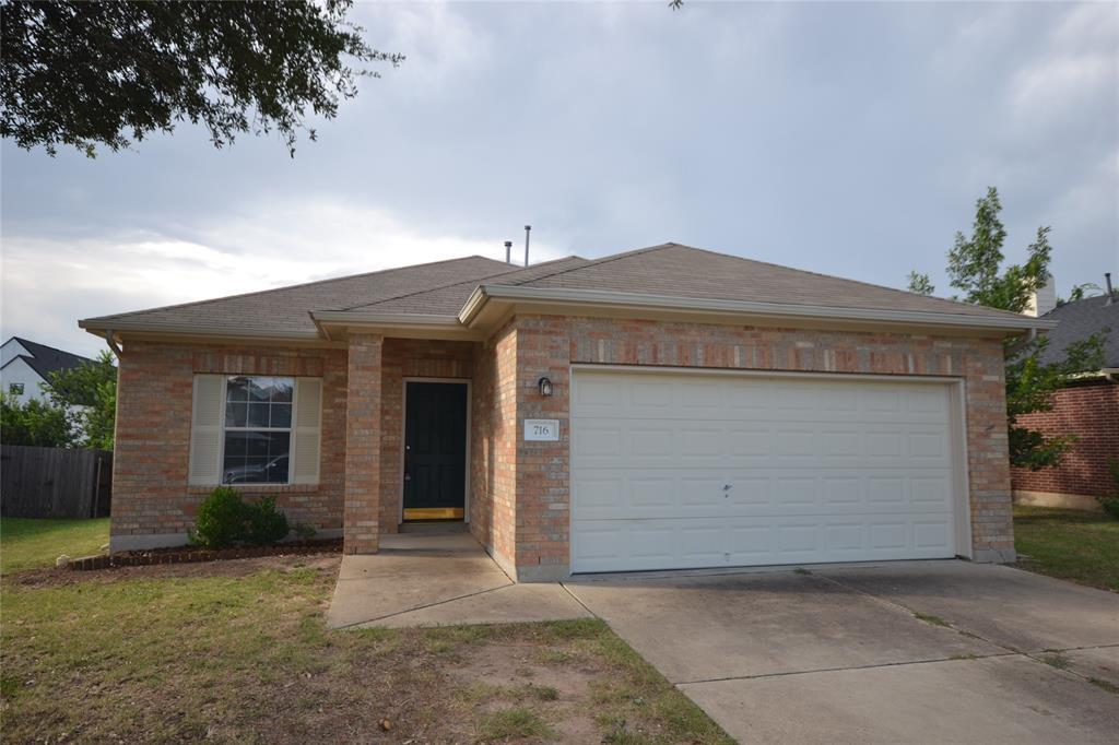 Foto principal - 716 Northcreek Dr