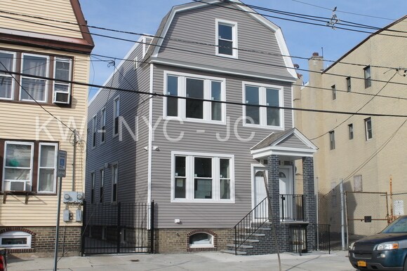 Primary Photo - 57 Ocean Ave