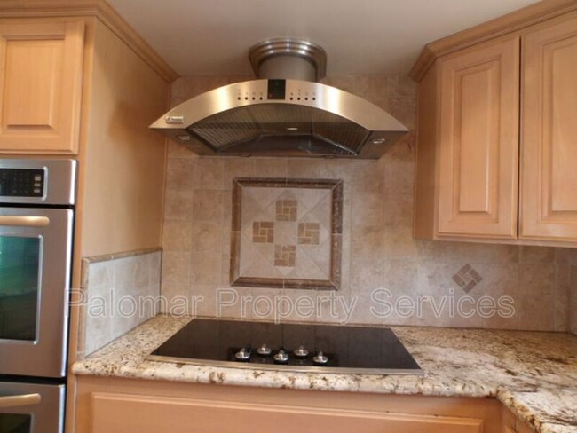 Foto del edificio - 10132 W Lilac Rd