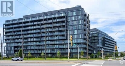 Building Photo - 3200 Dakota Cmn