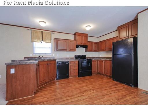 Primary Photo - 153 Pine St