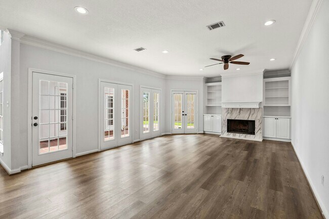 Building Photo - 1723 Gingerleaf Ln