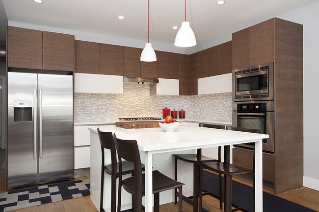 Foto del edificio - 728 Bloomfield St