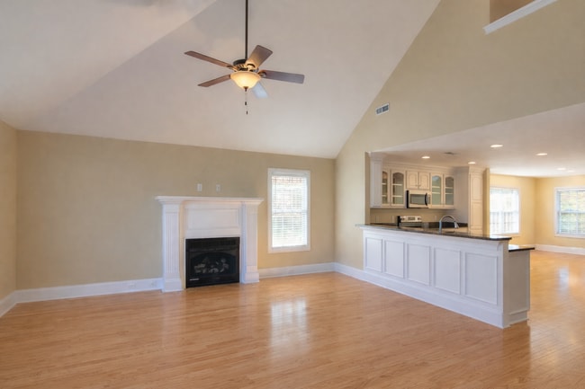 Building Photo - 2198 Balclutha Ln