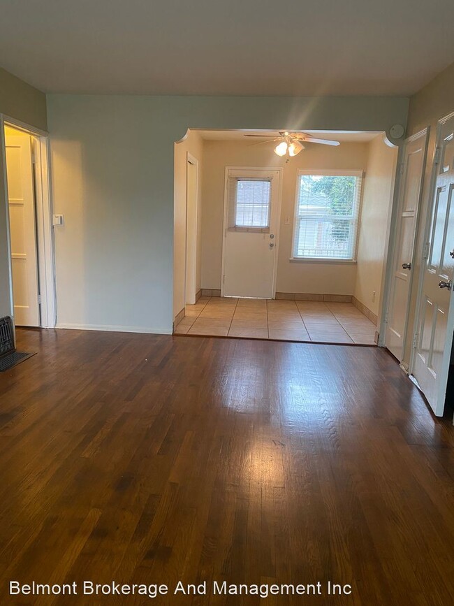 Building Photo - 1 br, 1 bath Apartment - 1000-1050 E. SAN ...