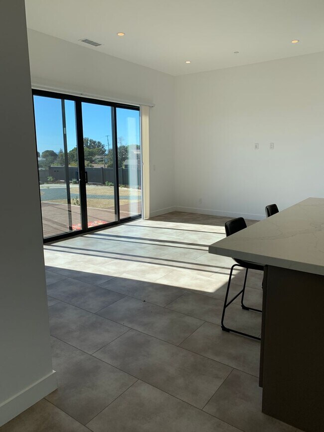 Foto del edificio - Clear Point Home - Ventura- Ocean Views - 4+3.5