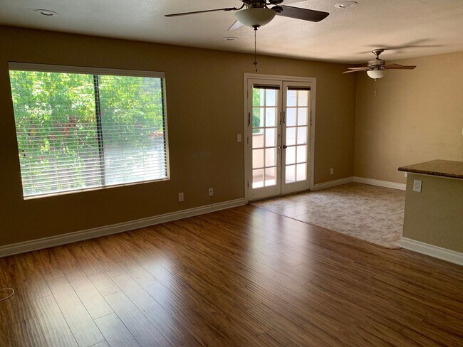 Building Photo - 5005 Collwood Way