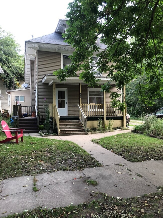 Building Photo - 222 Smith Ave