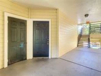 Building Photo - 2558 Robert Trent Jones Dr