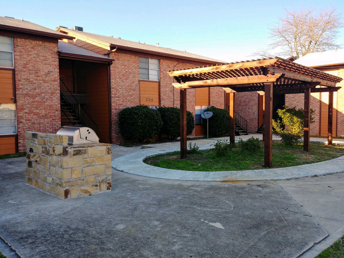 Century Oaks Apartments Apartments Killeen, TX