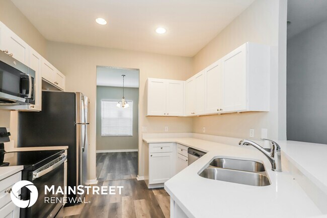 Foto del edificio - 7836 Evinrude Ave
