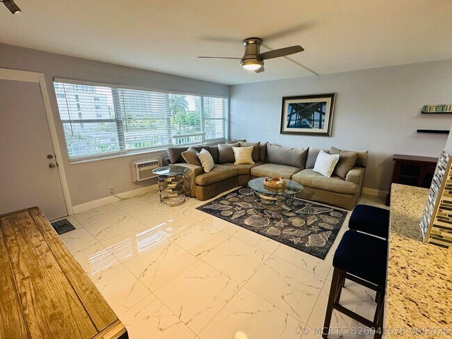 Foto del edificio - 625 Antioch Ave