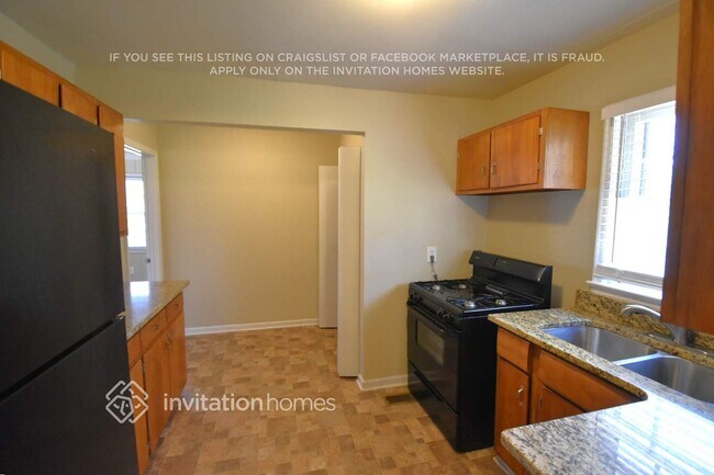 Foto del edificio - 216 Austin Ave NE