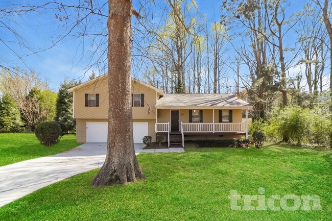 Building Photo - 2224 Clinchfield Ct
