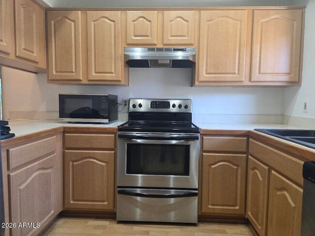 Foto del edificio - 11666 N 28th Dr