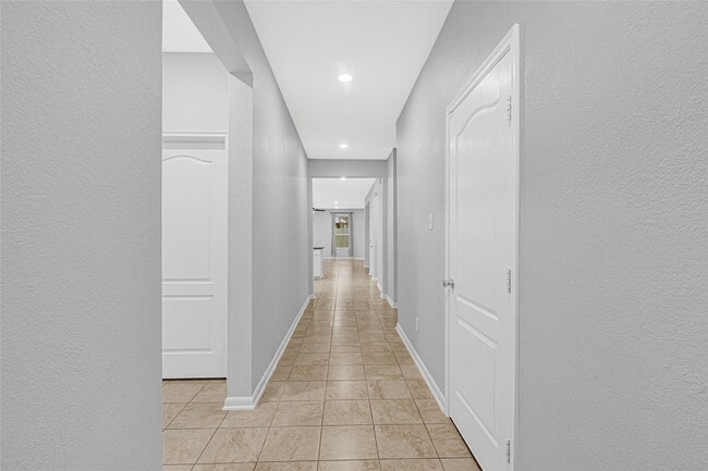 Building Photo - 22607 Bellwick Ridge Ln