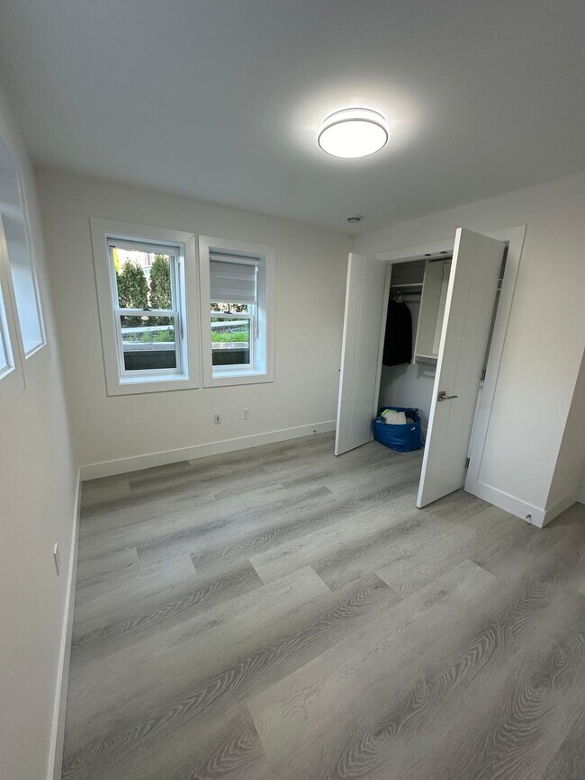 Photo du bâtiment - 6985 Canada Wy