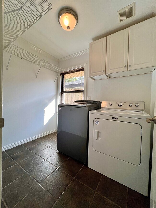 Foto del edificio - 4218 Glebe Rd