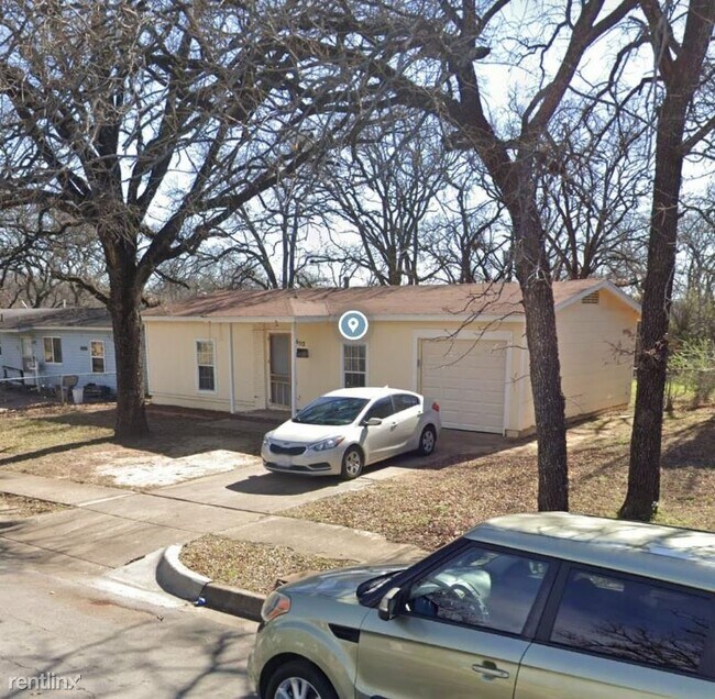 Building Photo - 3 br, 1 bath House - 6512 Ramey Ave