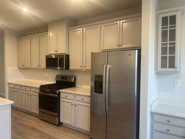 Building Photo - 14341 Revelry Blvd