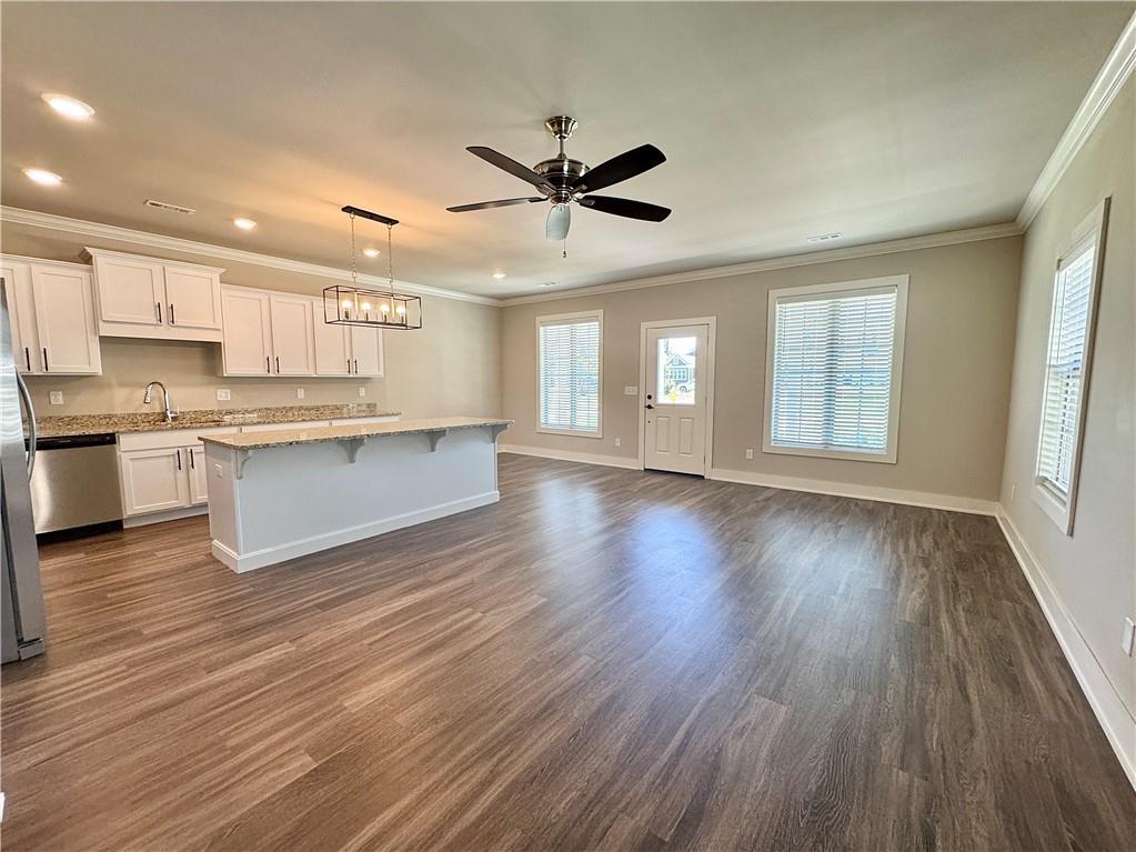 Foto principal - 811 NE Hts Ln