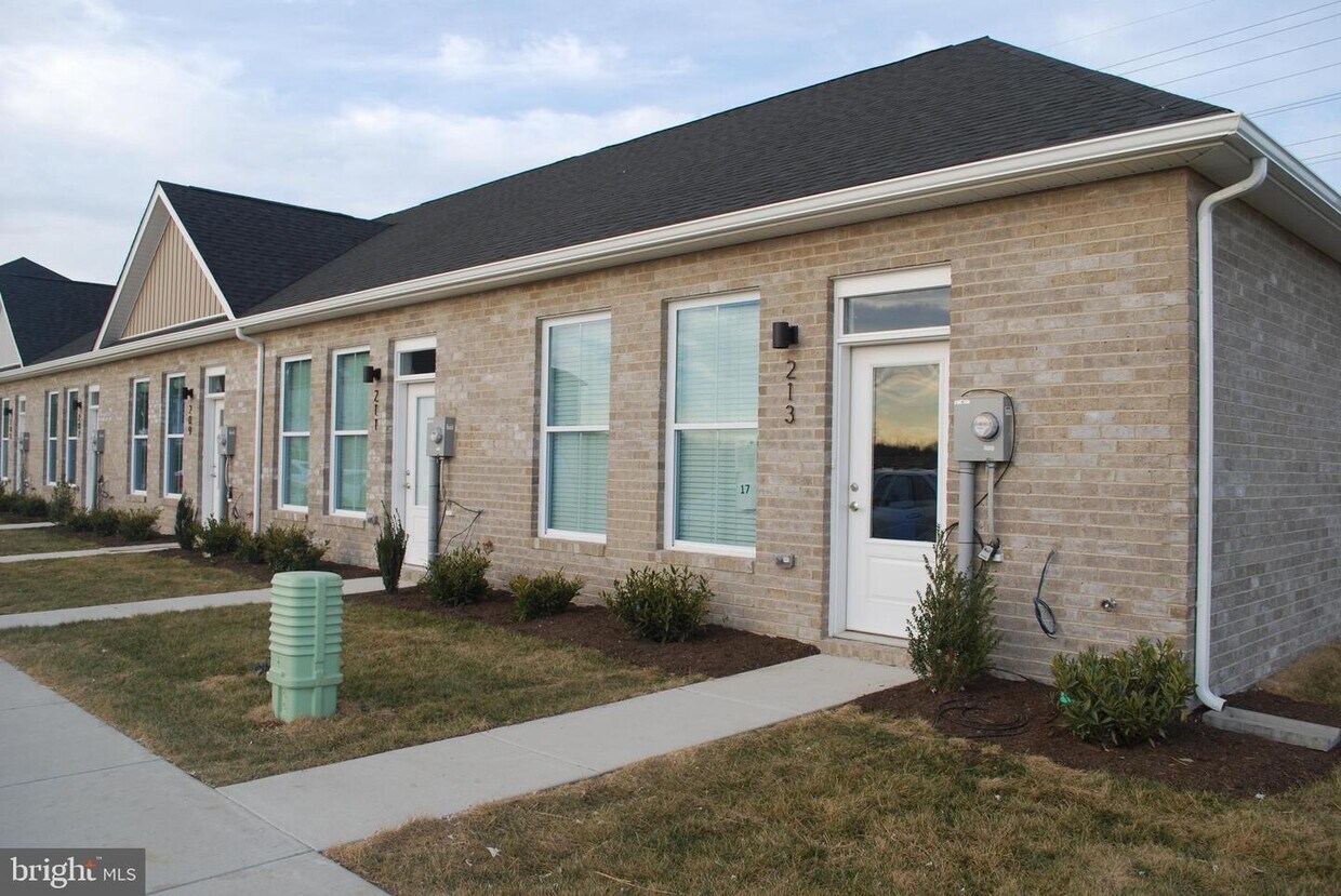 158 CIRRUS Dr, Inwood, WV 25428 Townhome Rentals in Inwood WV