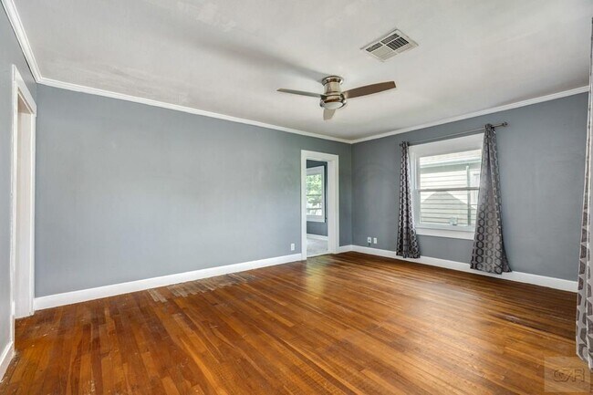 Foto del edificio - 405 13th Ave N