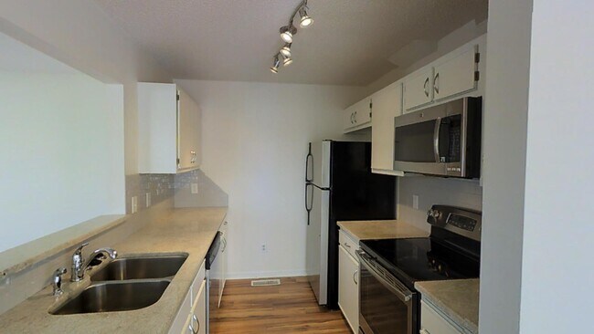 Foto del edificio - 732 N Chestnut St