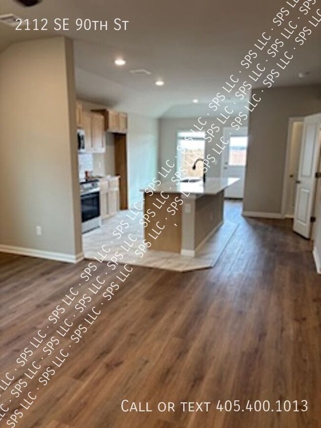 Foto del edificio - 2112 SE 90th St