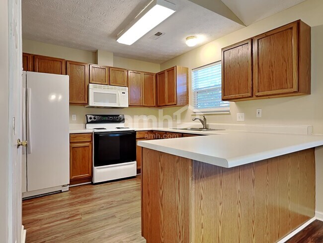 Foto del edificio - 7238 Austin Park Ln