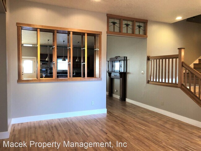 Building Photo - 4 br, 4.5 bath House - 3501 11th Street NE