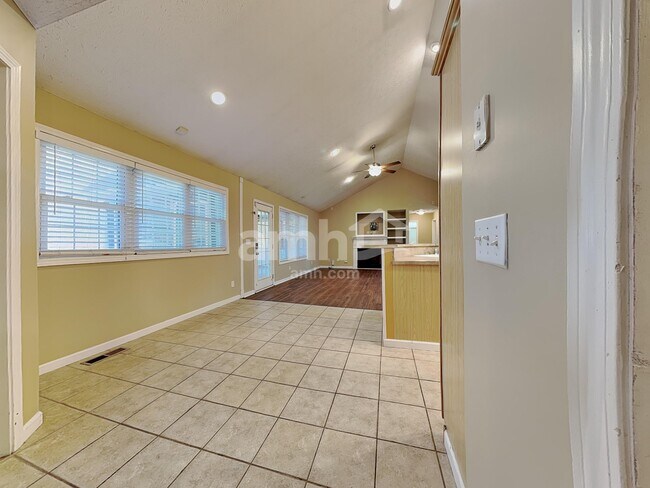 Building Photo - 3710 Eagles Vista Ln